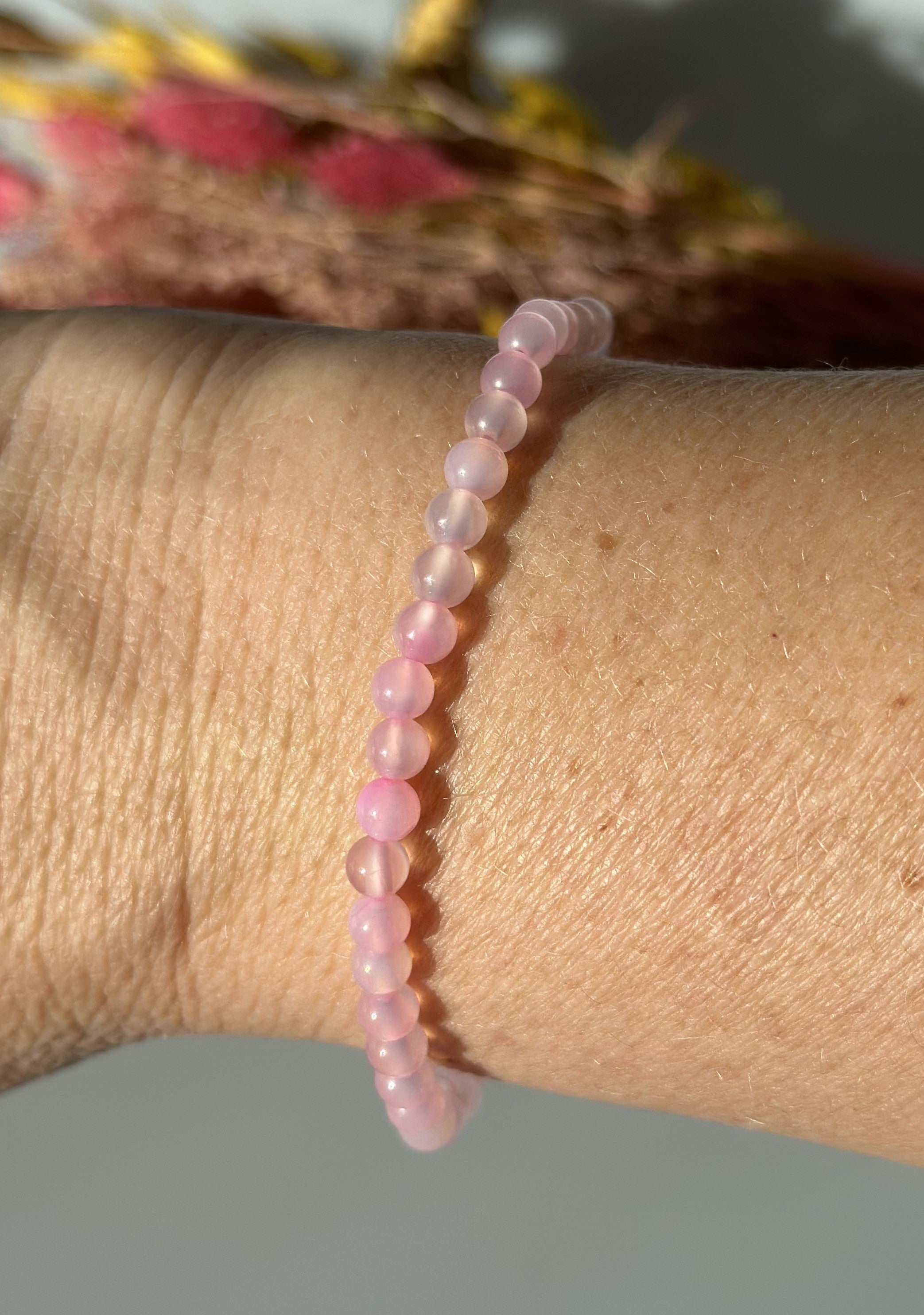 Agat lyserød armbånd 4 mm 1