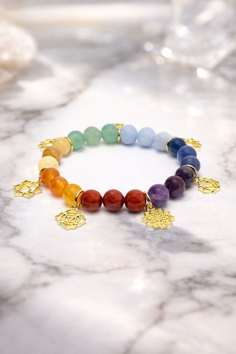 Armbånd med Chakra charms 1