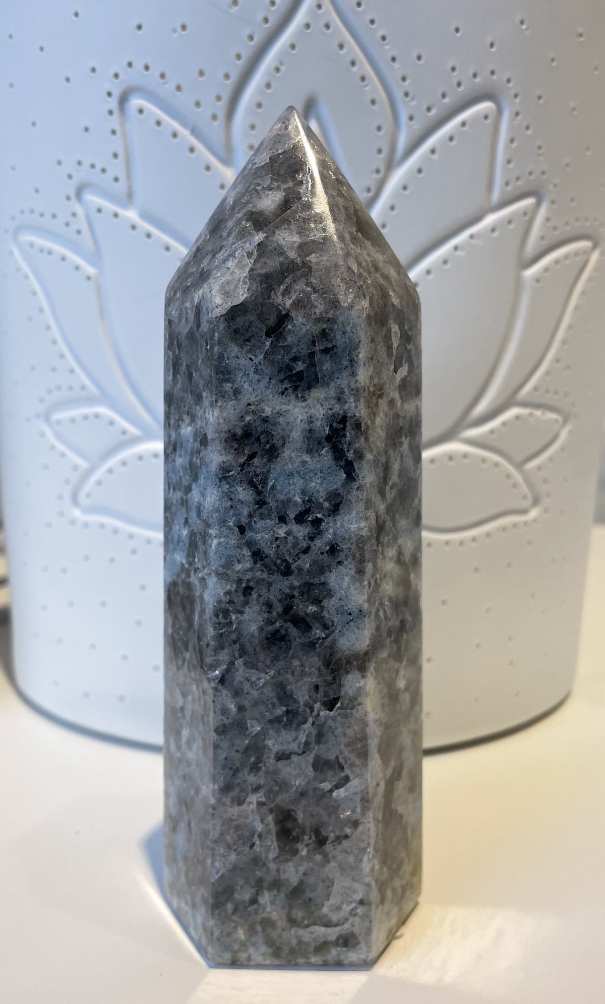 Blå kvarts tårn 554 g 1