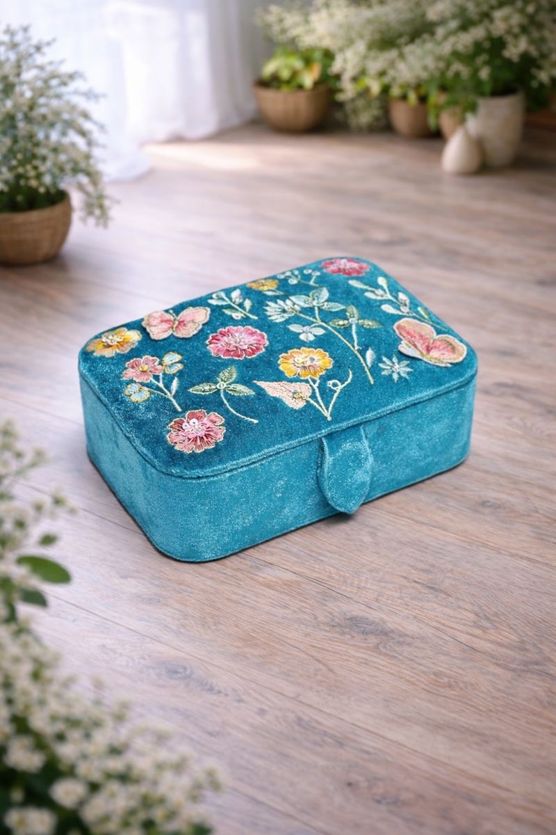 Box m blomster 1