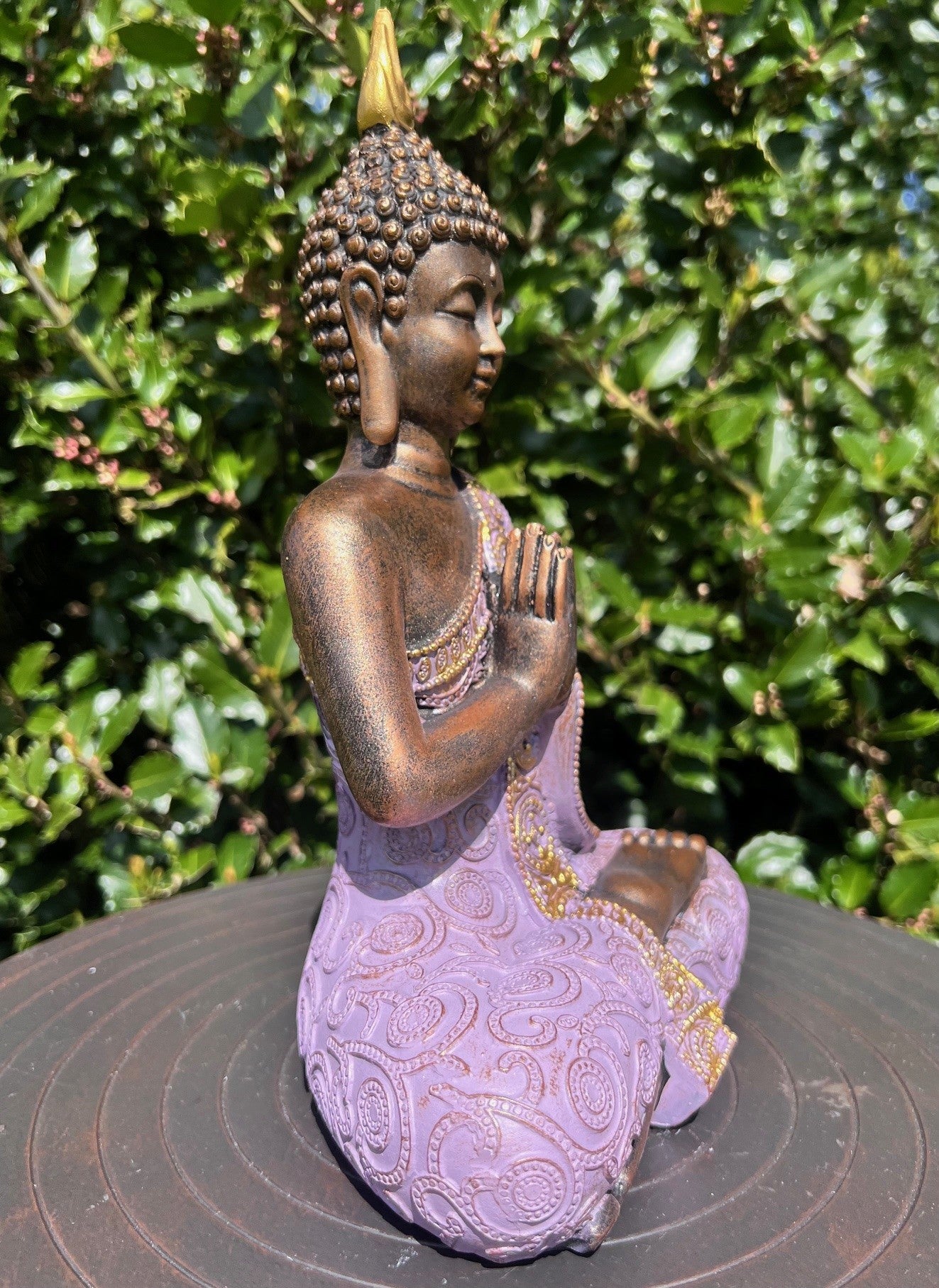 Buddha lilla og guld 2