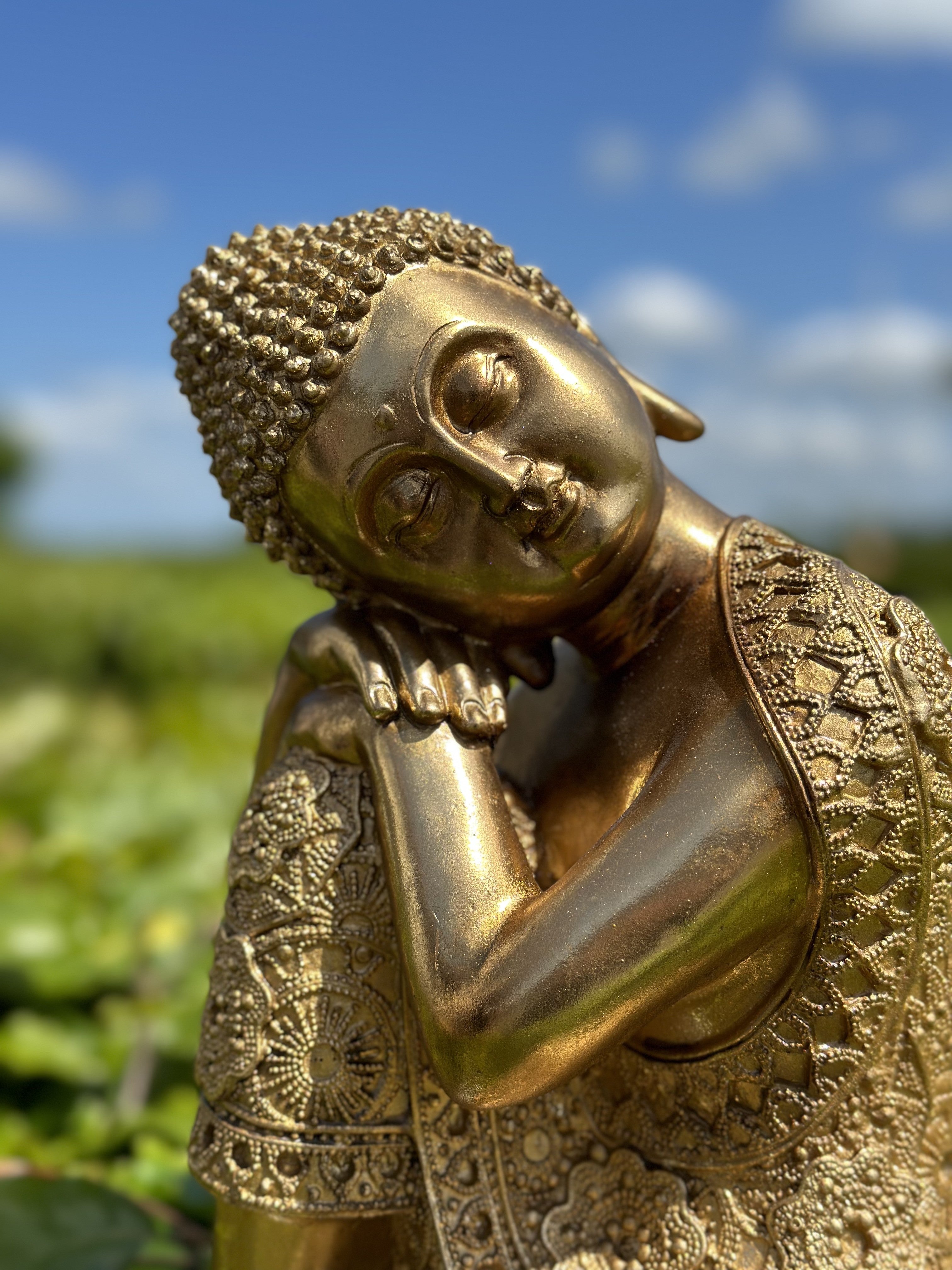 Buddha siddende Golden 4