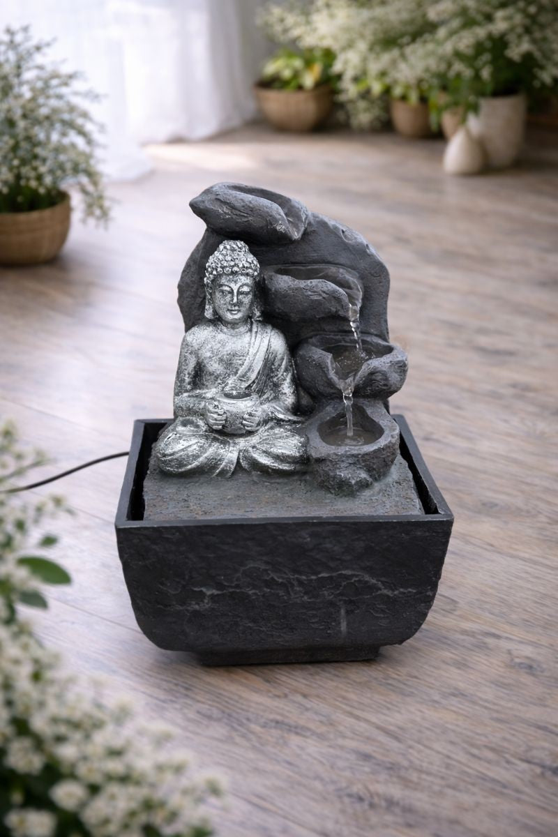 Fontæne m. Buddha i grå 1