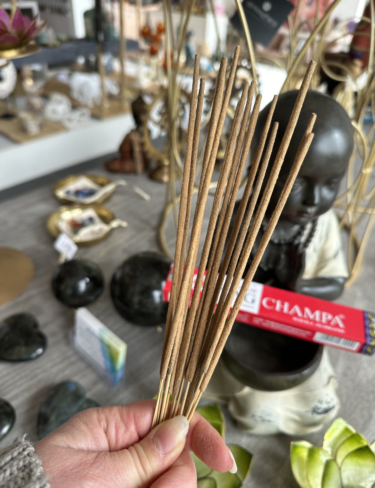 GOLDEN Nag Champa 1