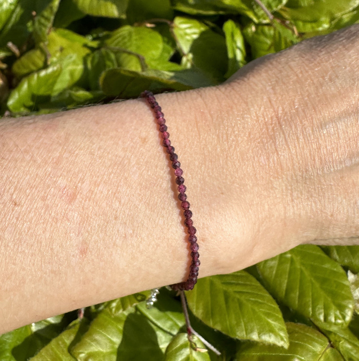 Granat armbånd 2 mm 1