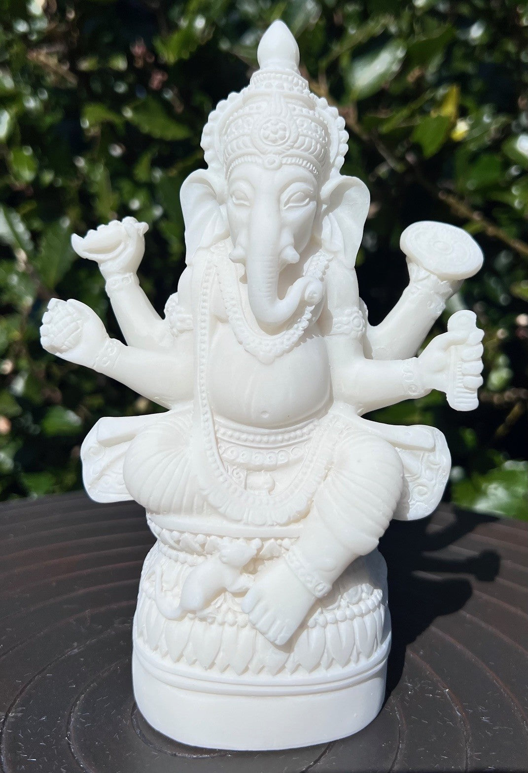 Hvid Ganesh figur 2