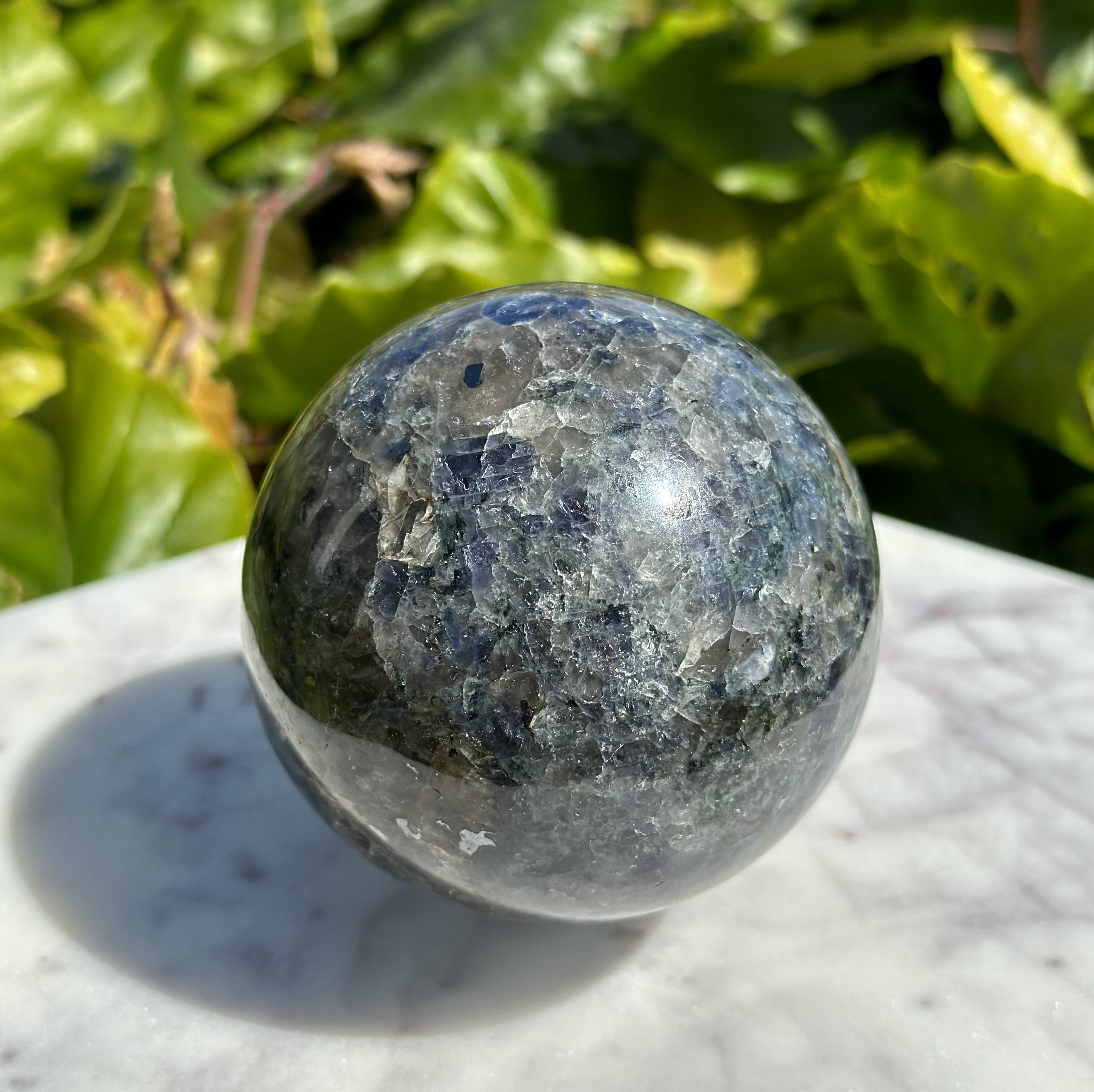 Iolit - cordierit kugle 6 - 7 cm 1
