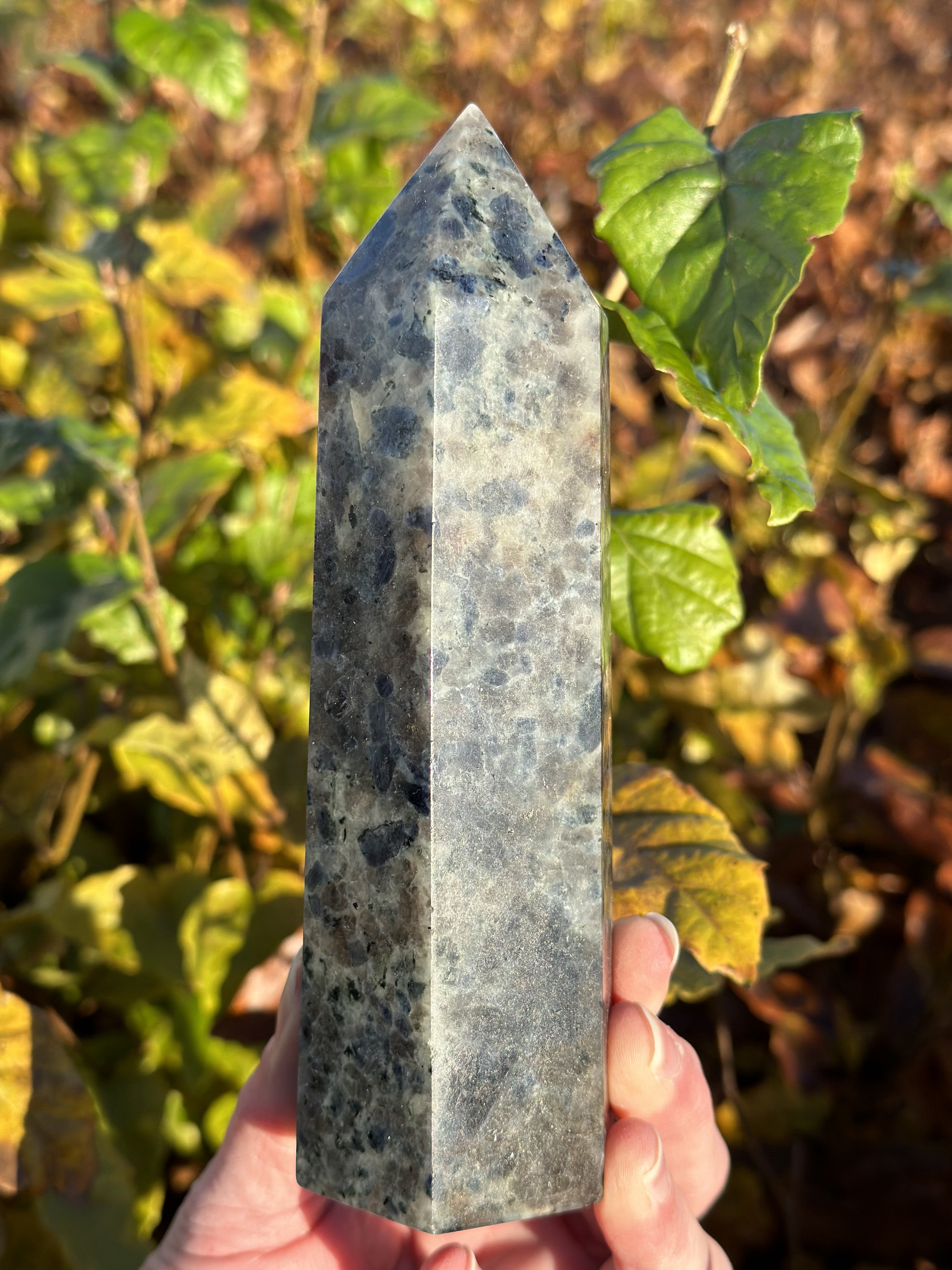 Iolit - Cordierit Tårn 16 cm 2