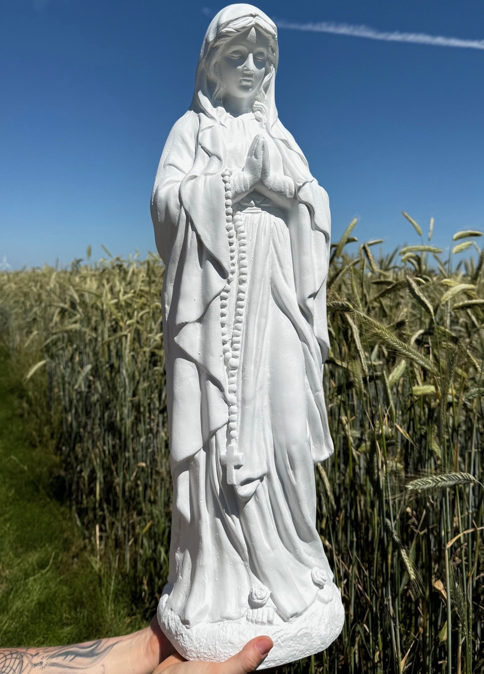 Jomfru Maria figur m. kæde 3