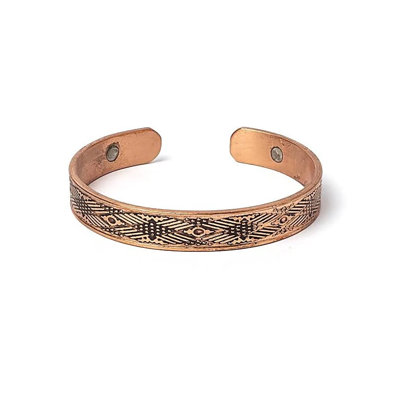 Kobberarmbånd med crisscross-mønster 1