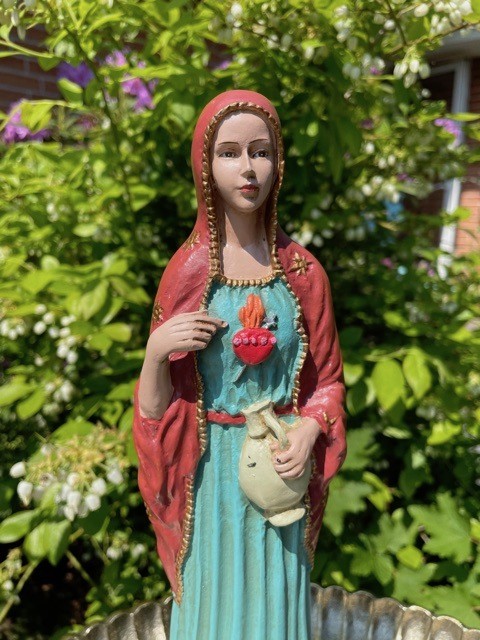 Maria Magdalena figur i farver - 30 cm 3