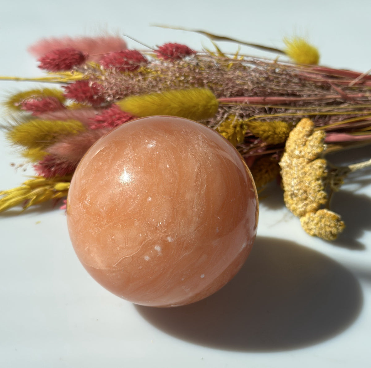 Orange calcit kugle 8,5 cm