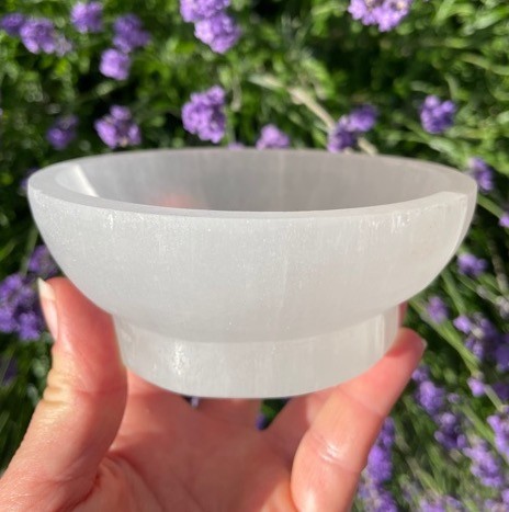 Selenit Skål med fod 11-12 cm 1