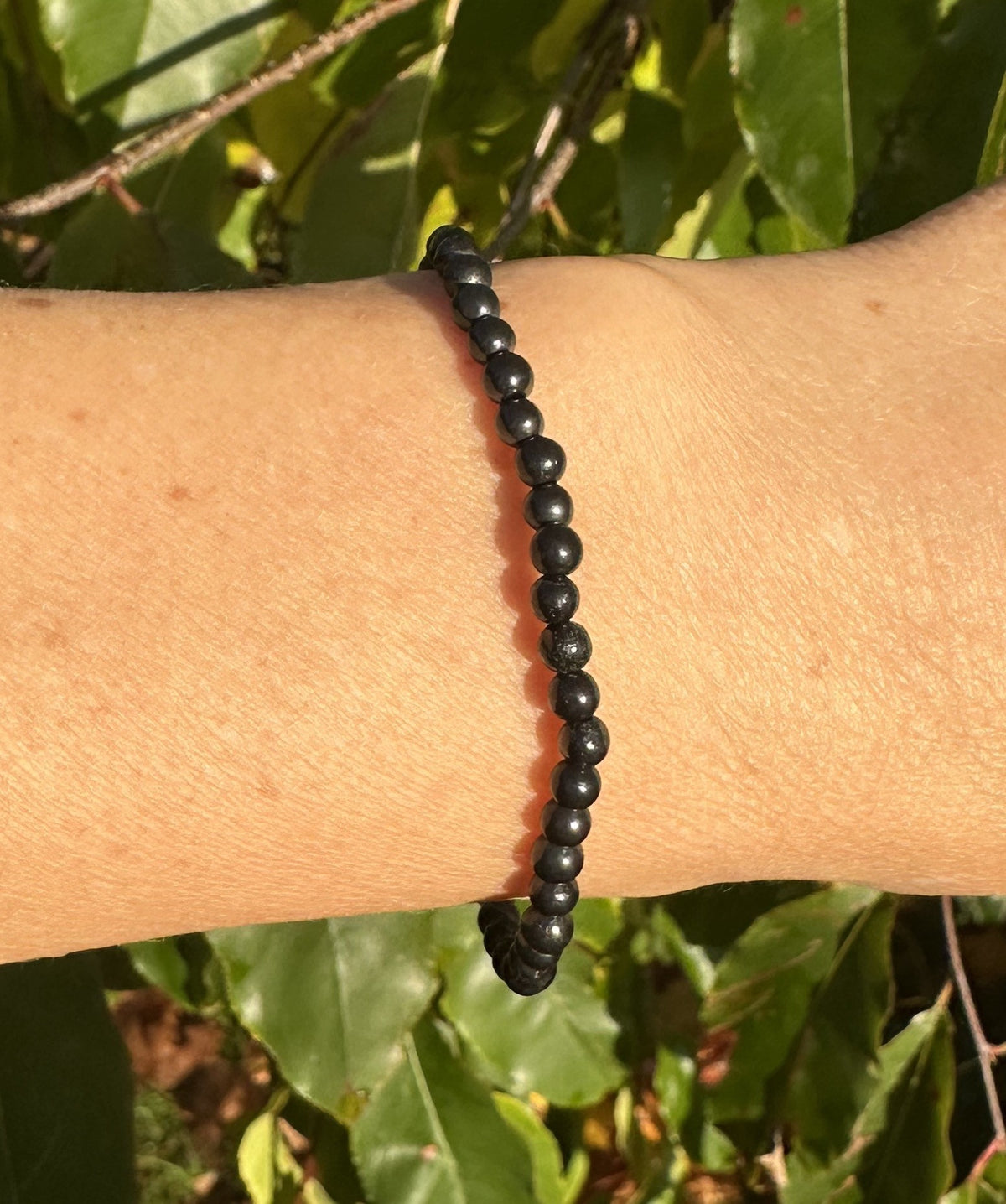 Shungit armbånd - 4 mm. 2