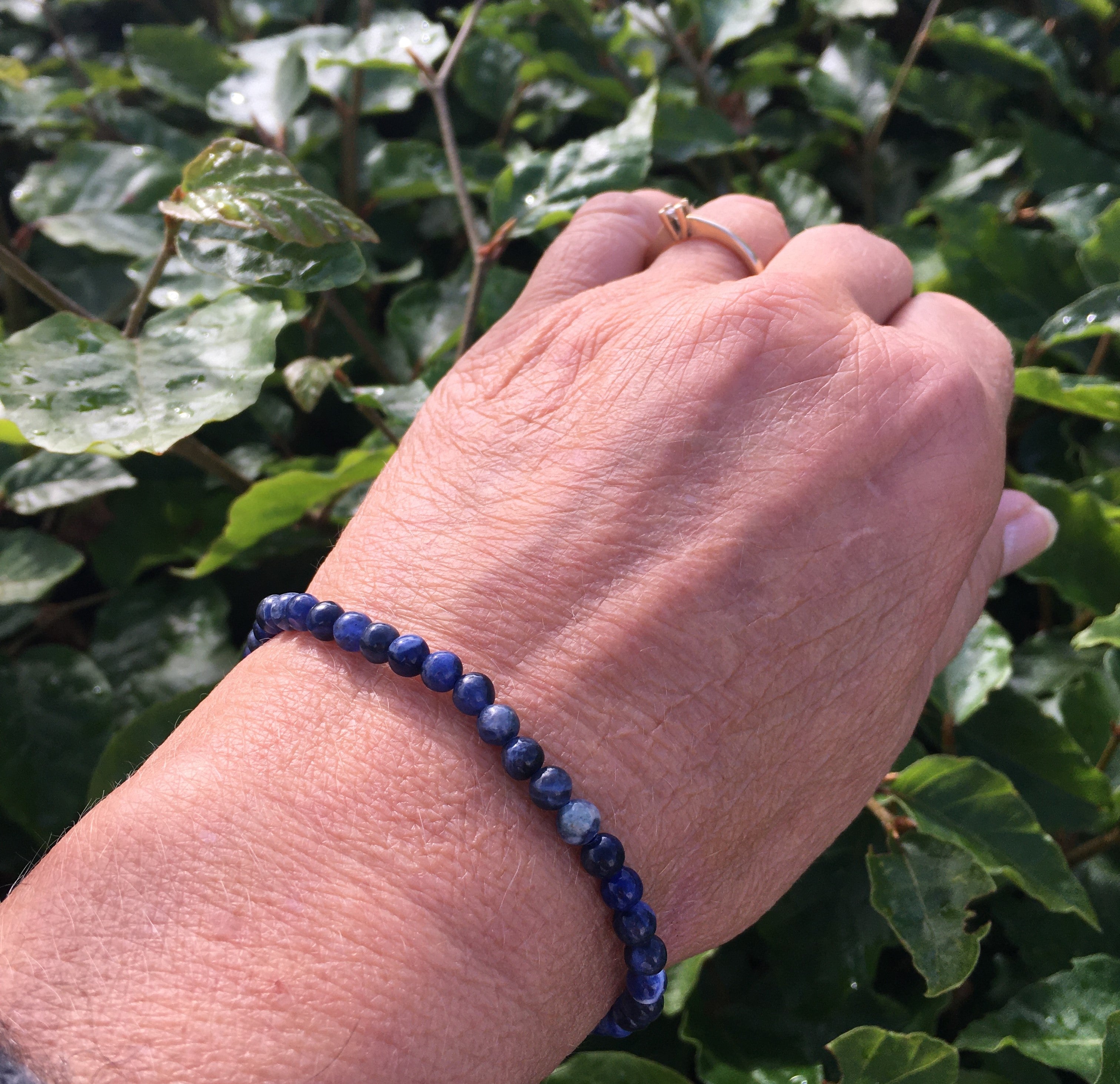 Sodalit armbånd 4 mm 2