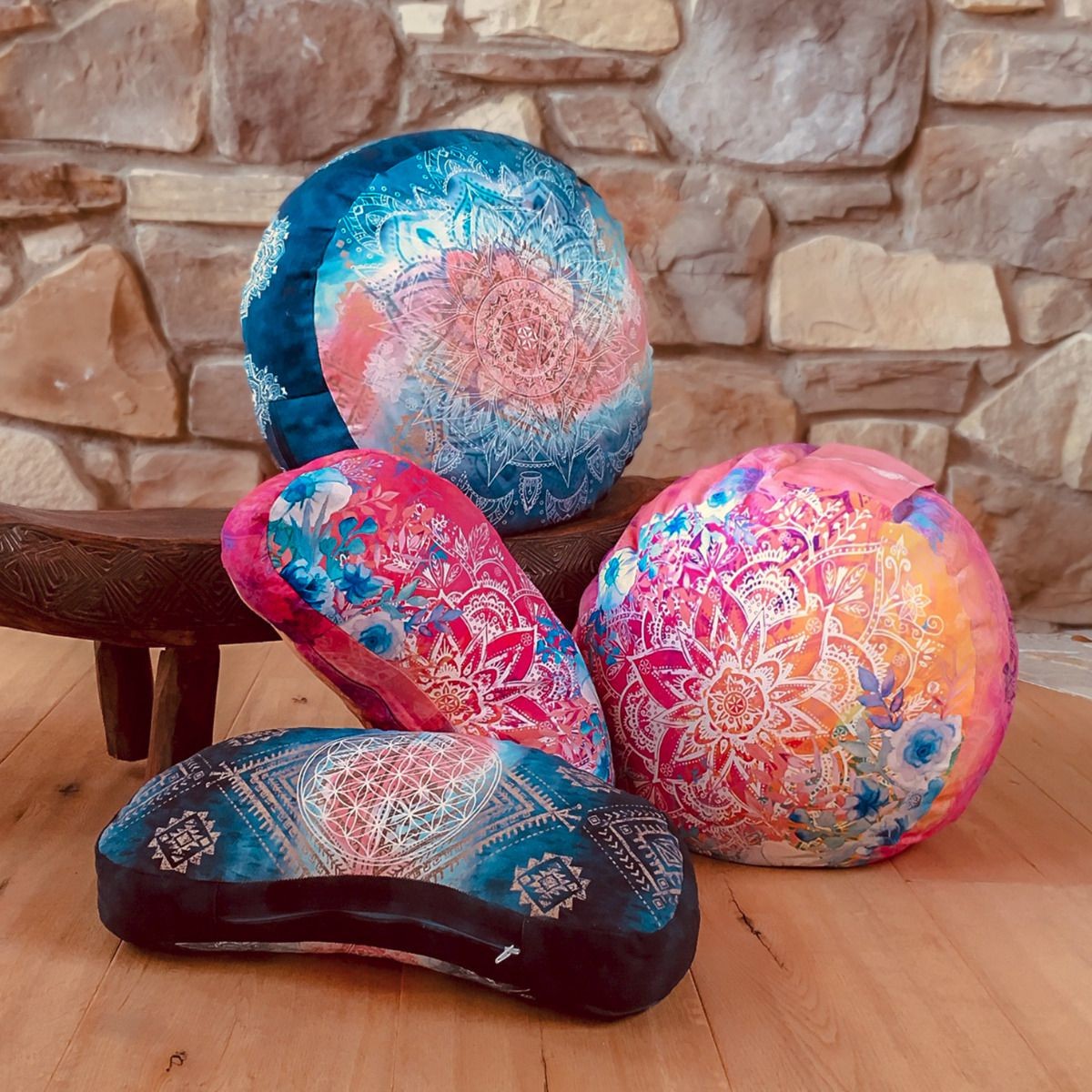 Spirit of OM pink meditationspude 4