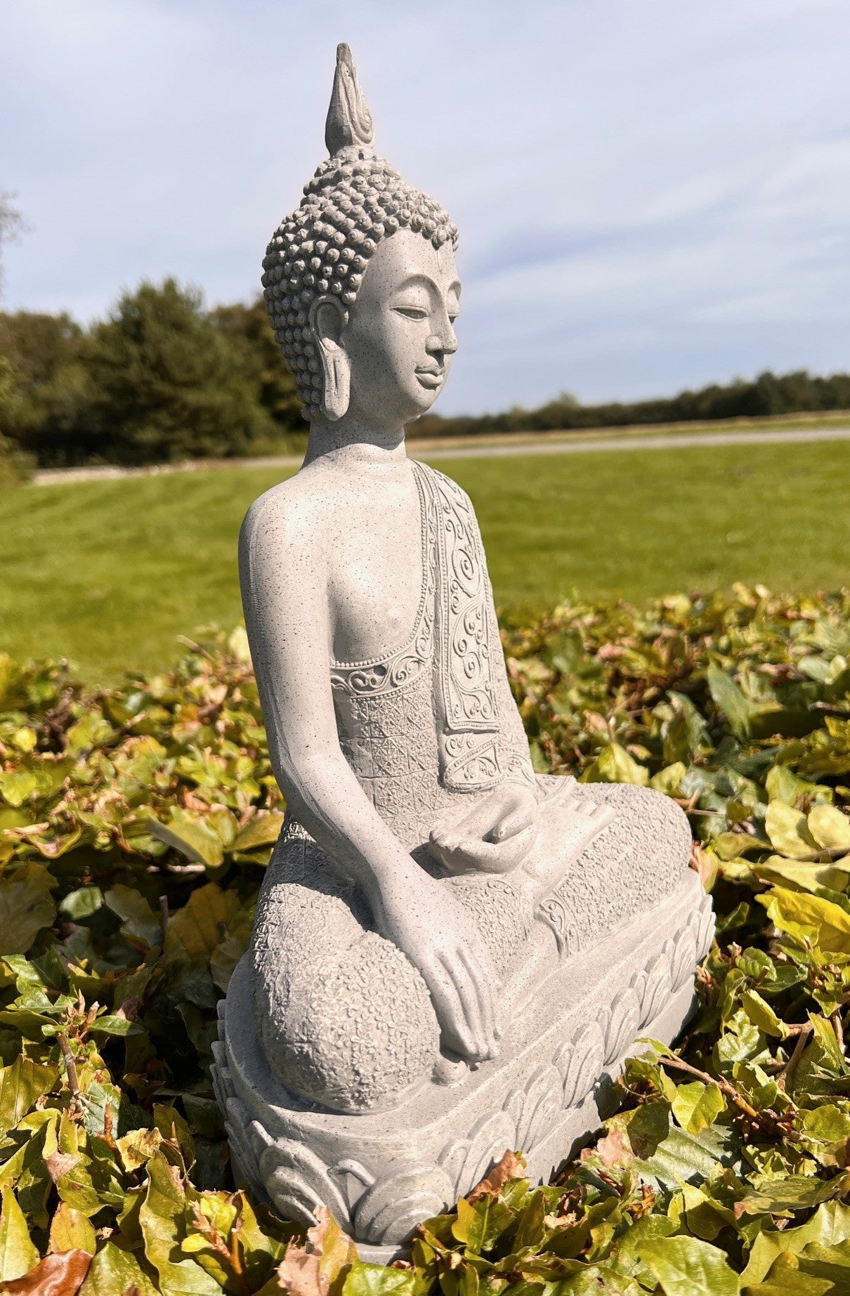 Thailandsk grå Buddha 2