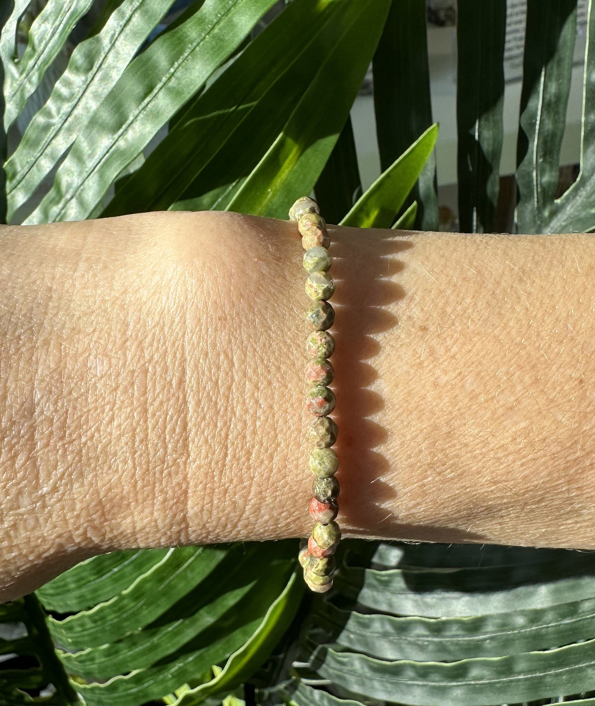 Unakit facetslebet armbånd 4 mm 1