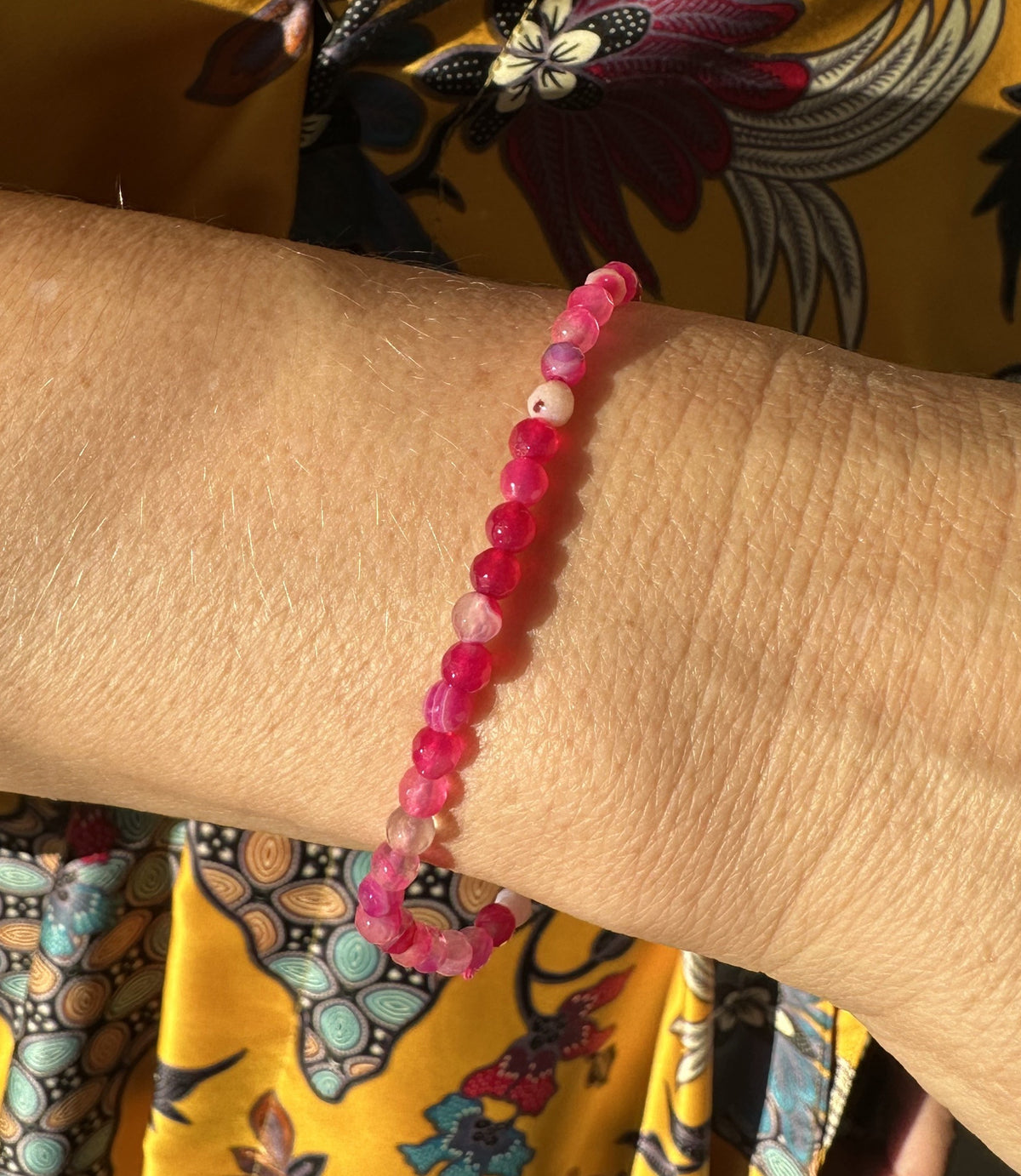 Agat pink stribet facetslebet armbånd 4 mm 1