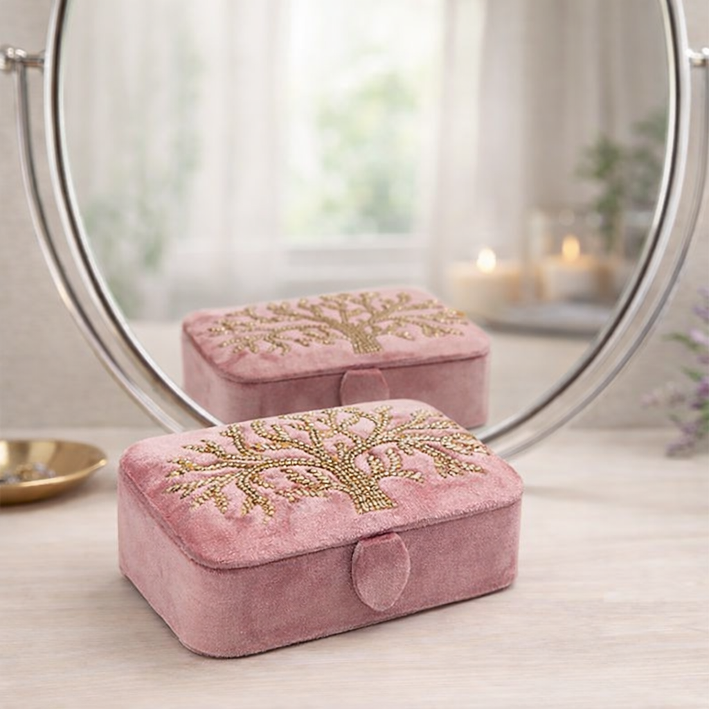 Box pink m. livets træ 1