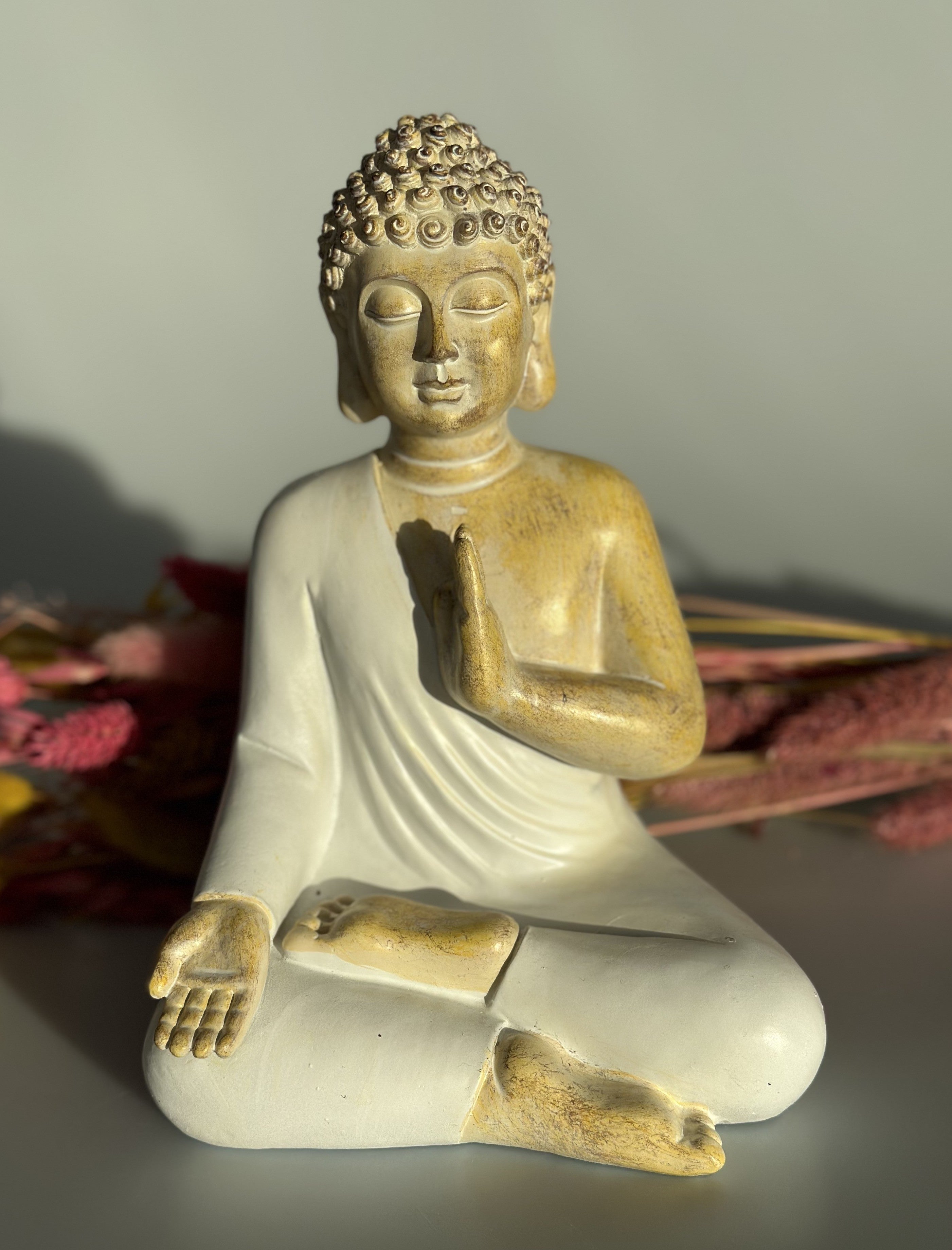 Buddha Abhaya Mudra 1