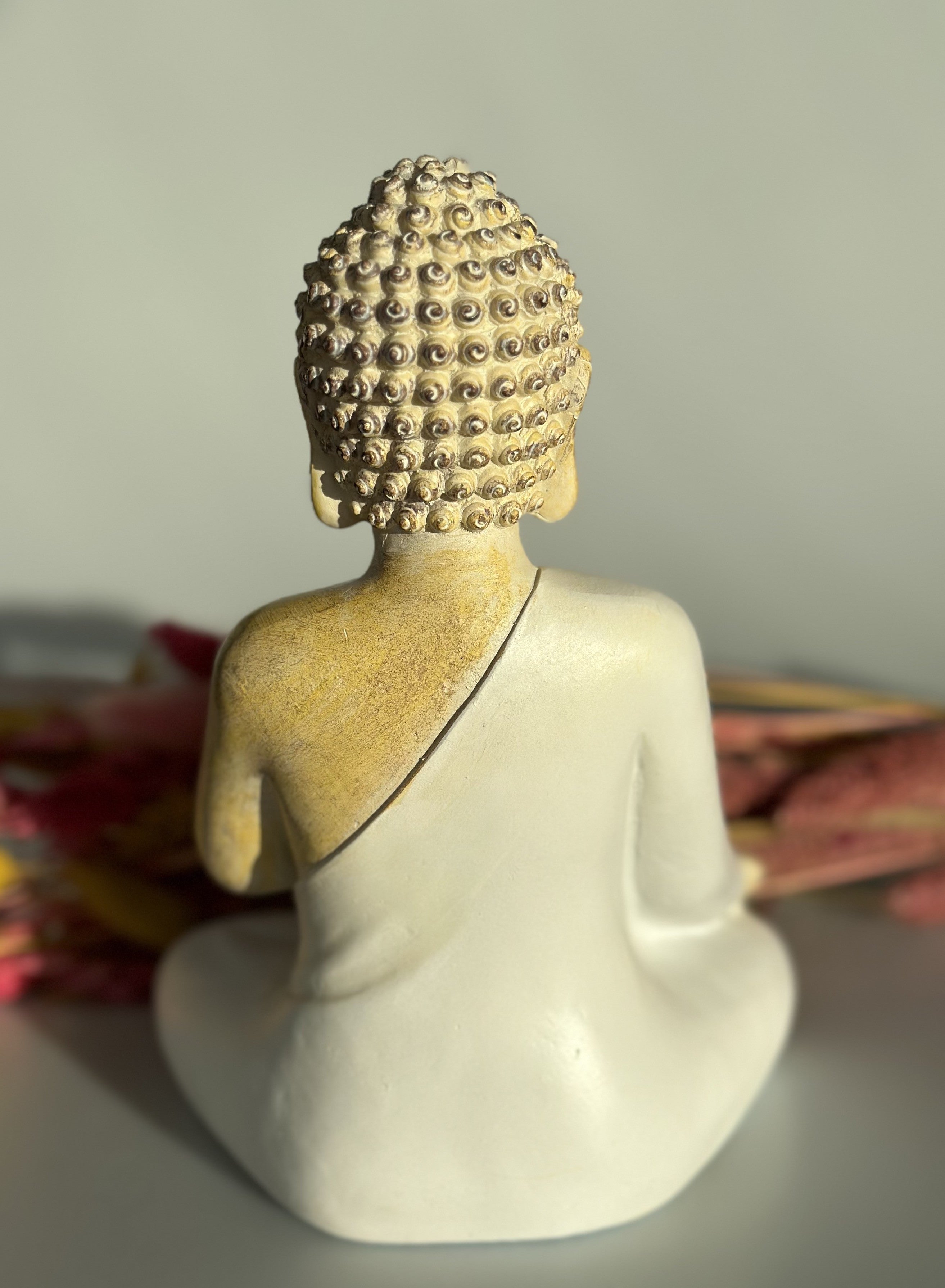 Buddha Abhaya Mudra 2