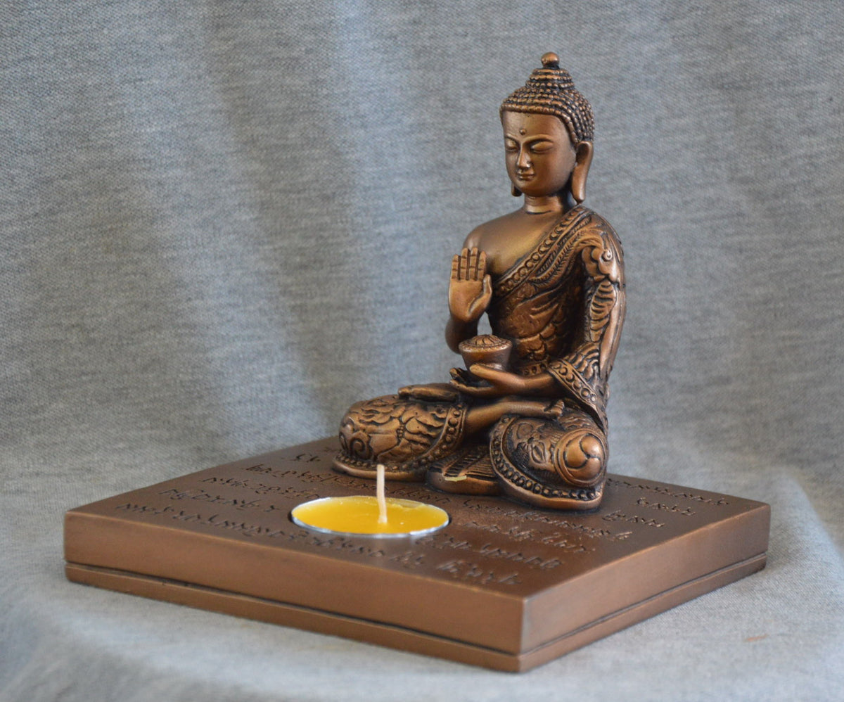 Buddha figur med fyrfadslys 1