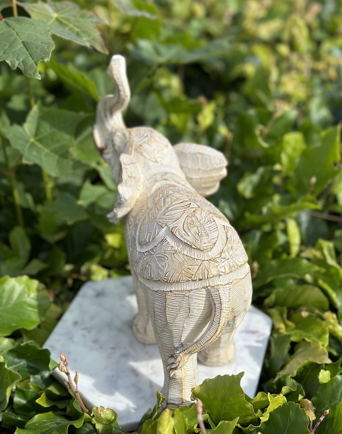 Elefant beige stor 2