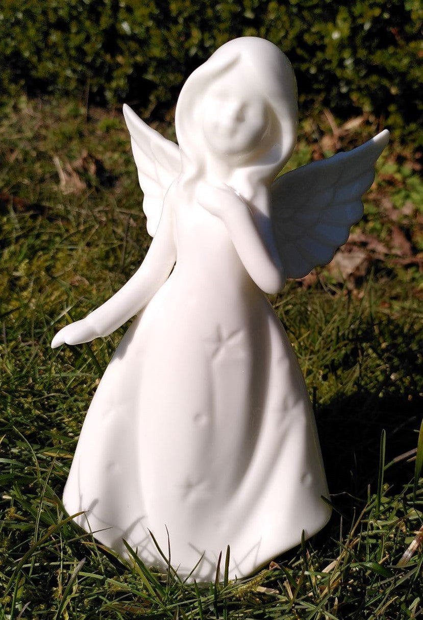 Engel i kjole med lys 19 cm 1
