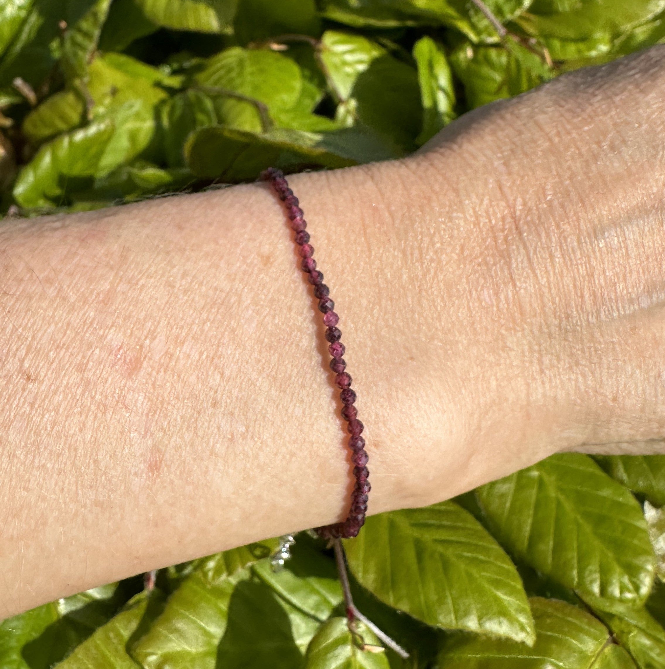 Granat armbånd 2 mm 1