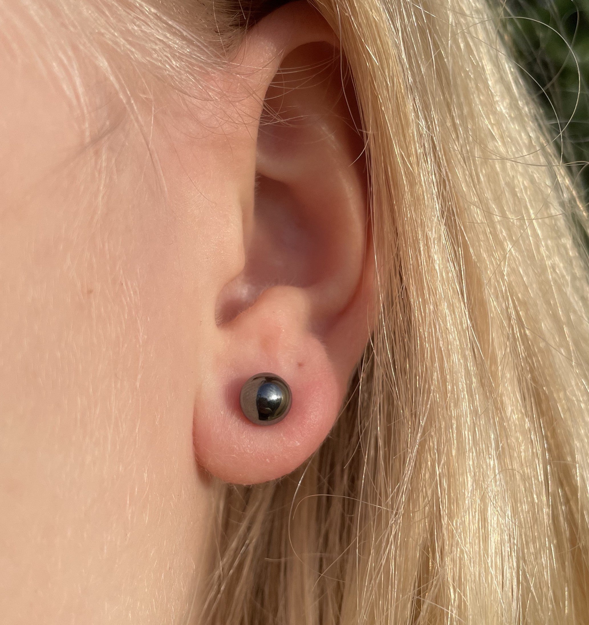 Hæmatit øreringe 6 mm 2