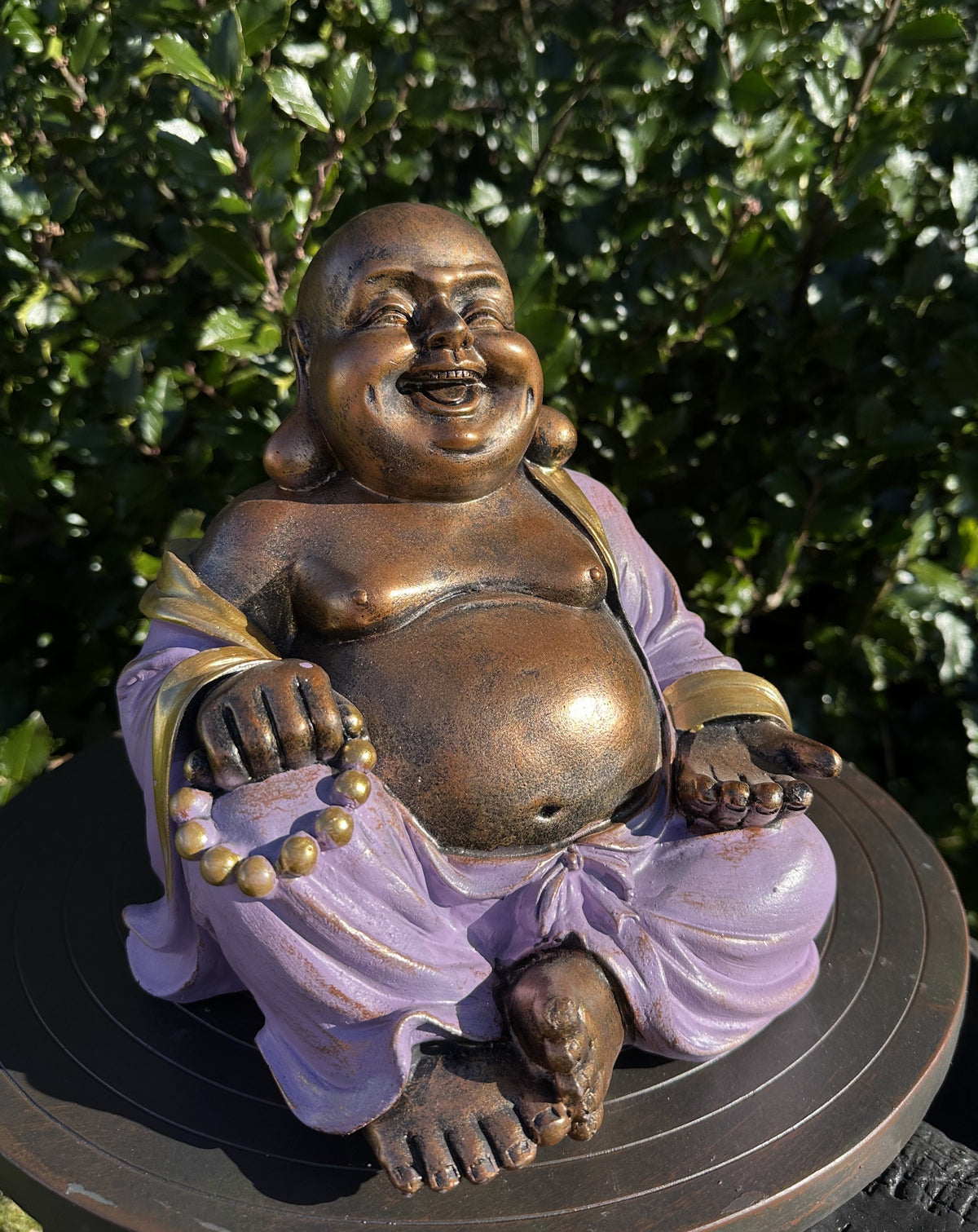 Happy buddha - lilla og guld 1