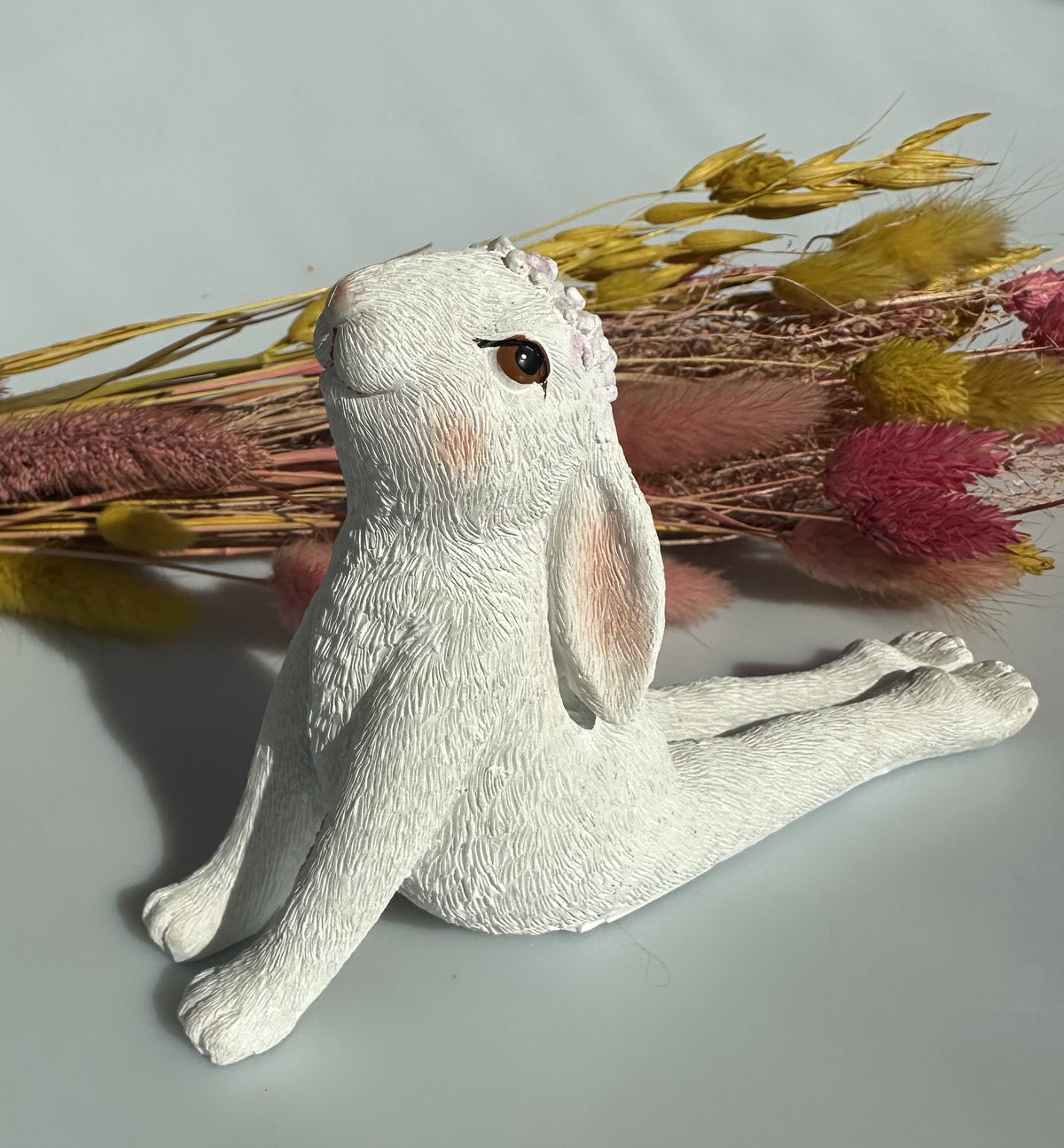 Hare i yogastilling 2 1