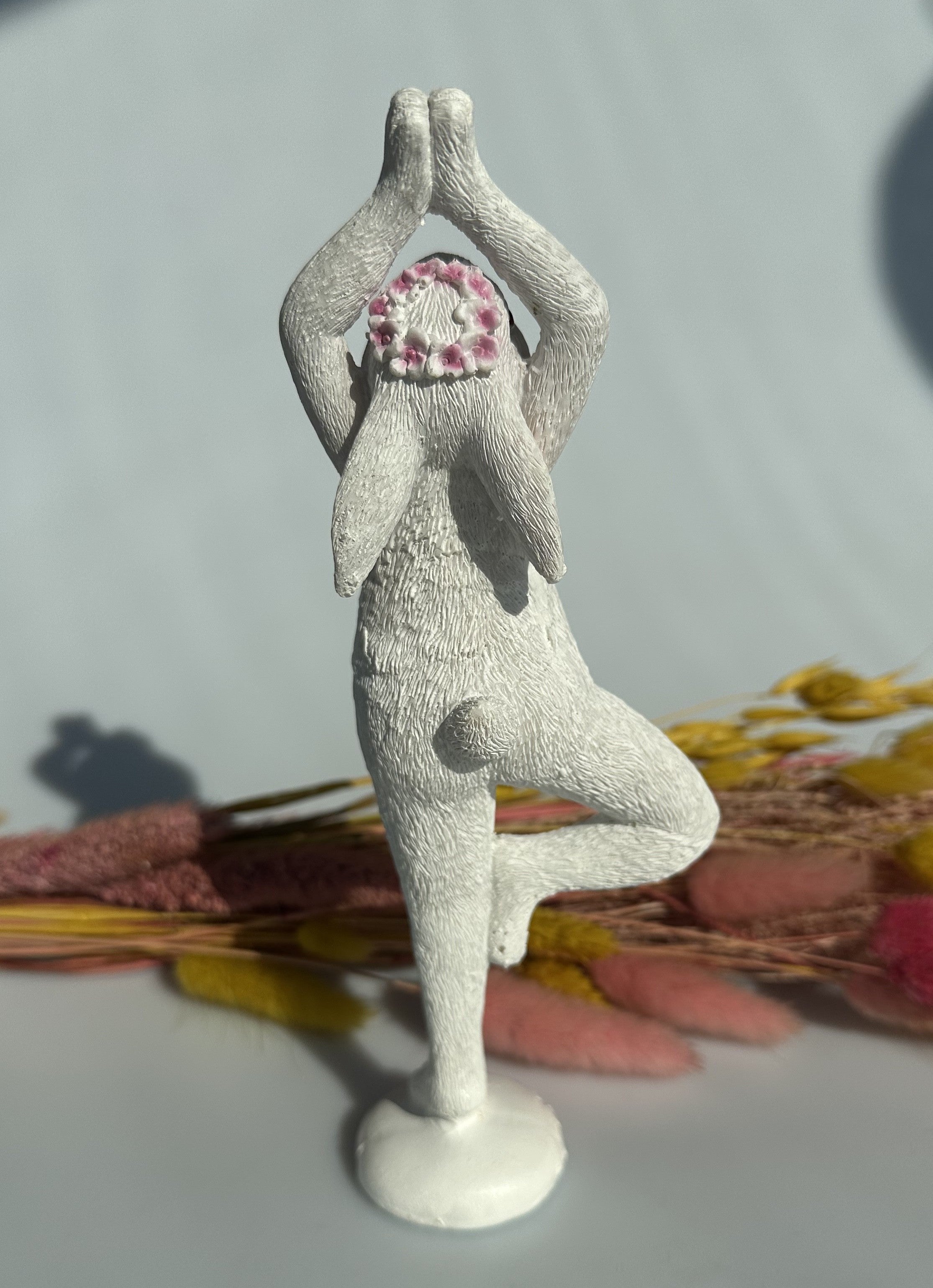 Hare i yogastilling 2