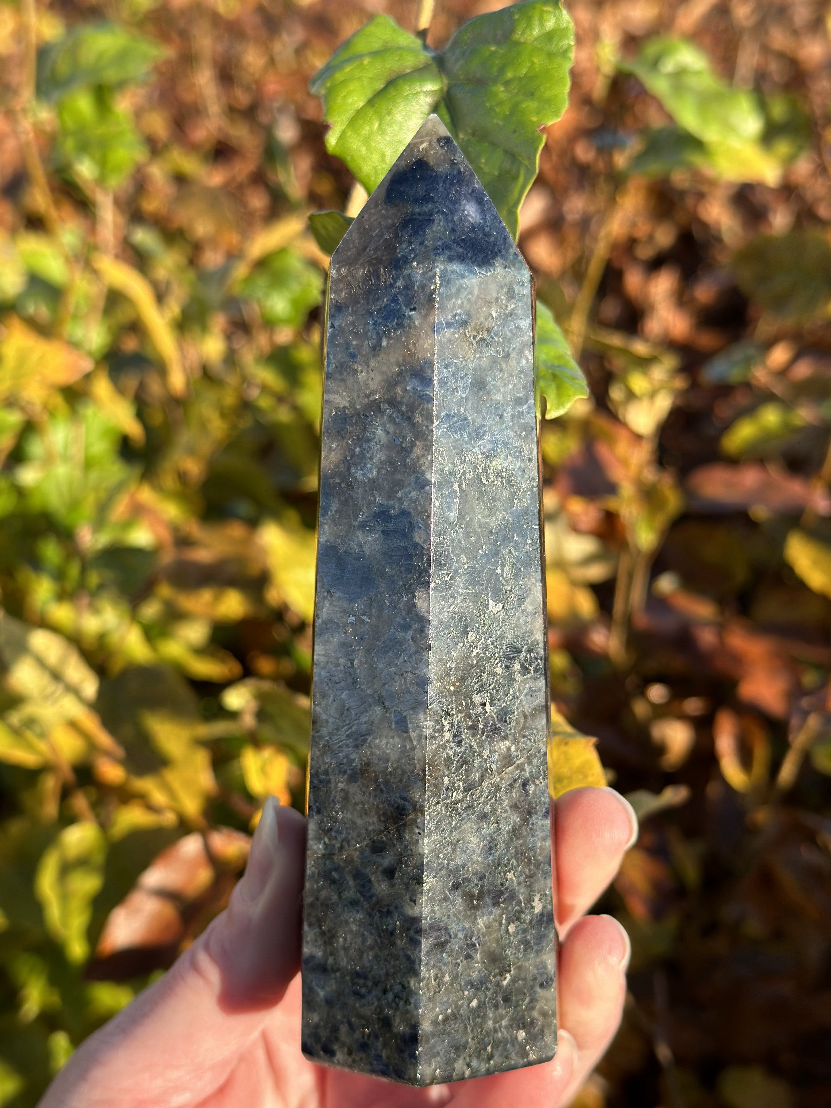 Iolit - Cordierit Tårn 14,5 cm 2