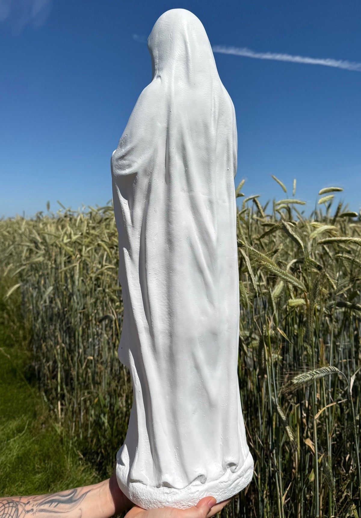 Jomfru Maria figur m. kæde 4