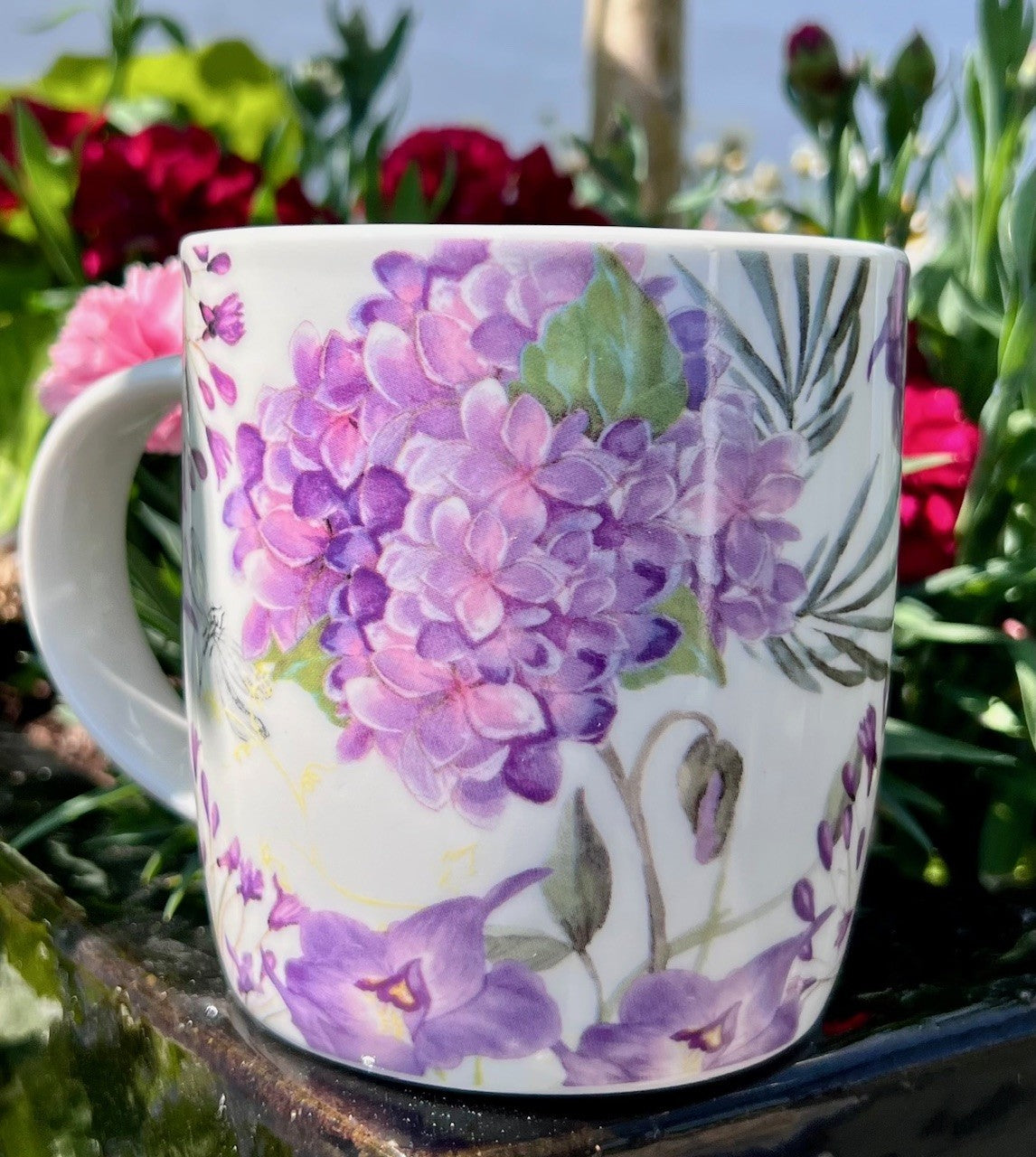 Krus m. lilla blomster 1