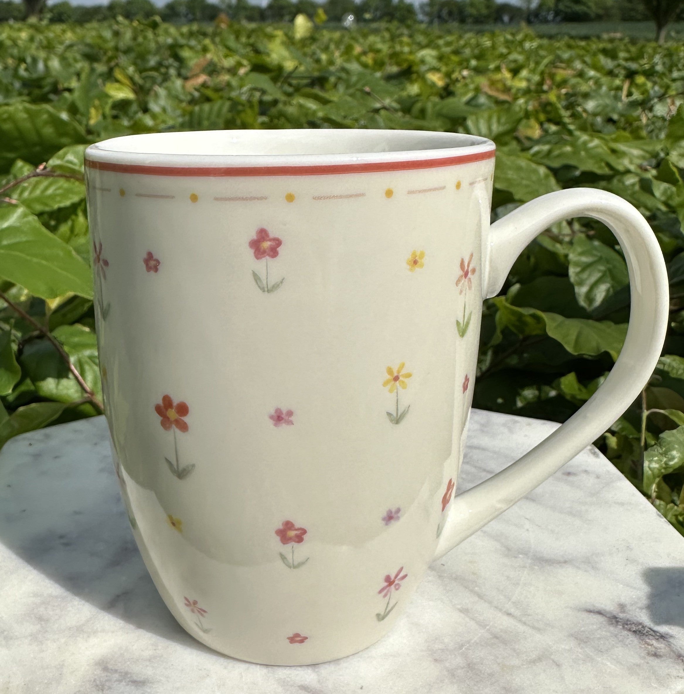 Krus med blomster 3