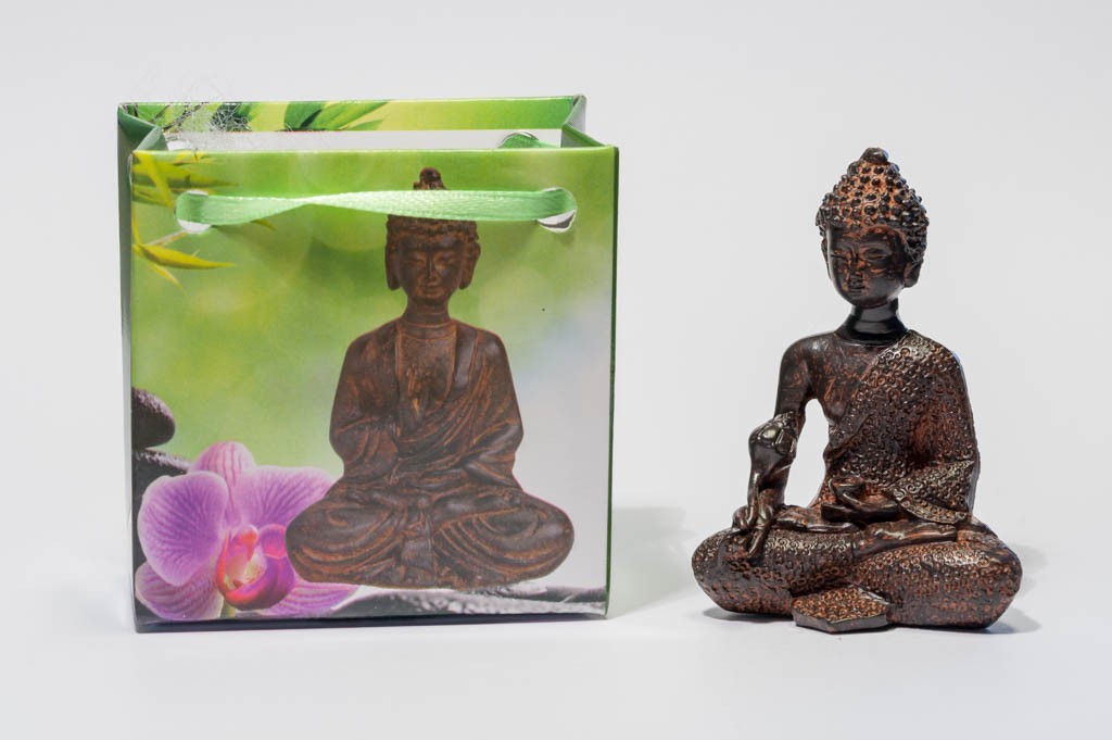 Lille Buddha figur i flot gavepose - variant K