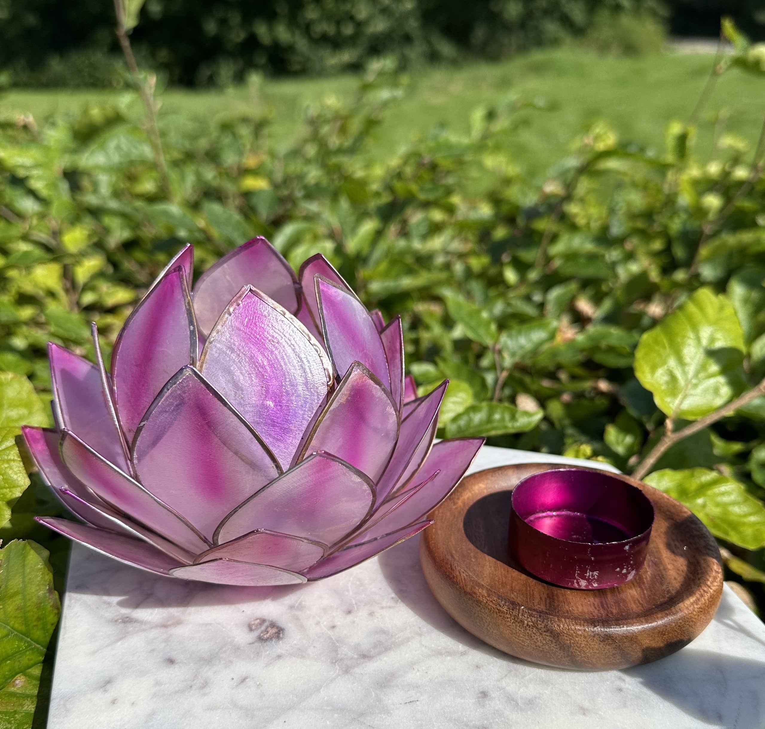 Lotus Stage med træ fod - Lyserød/Lilla 2