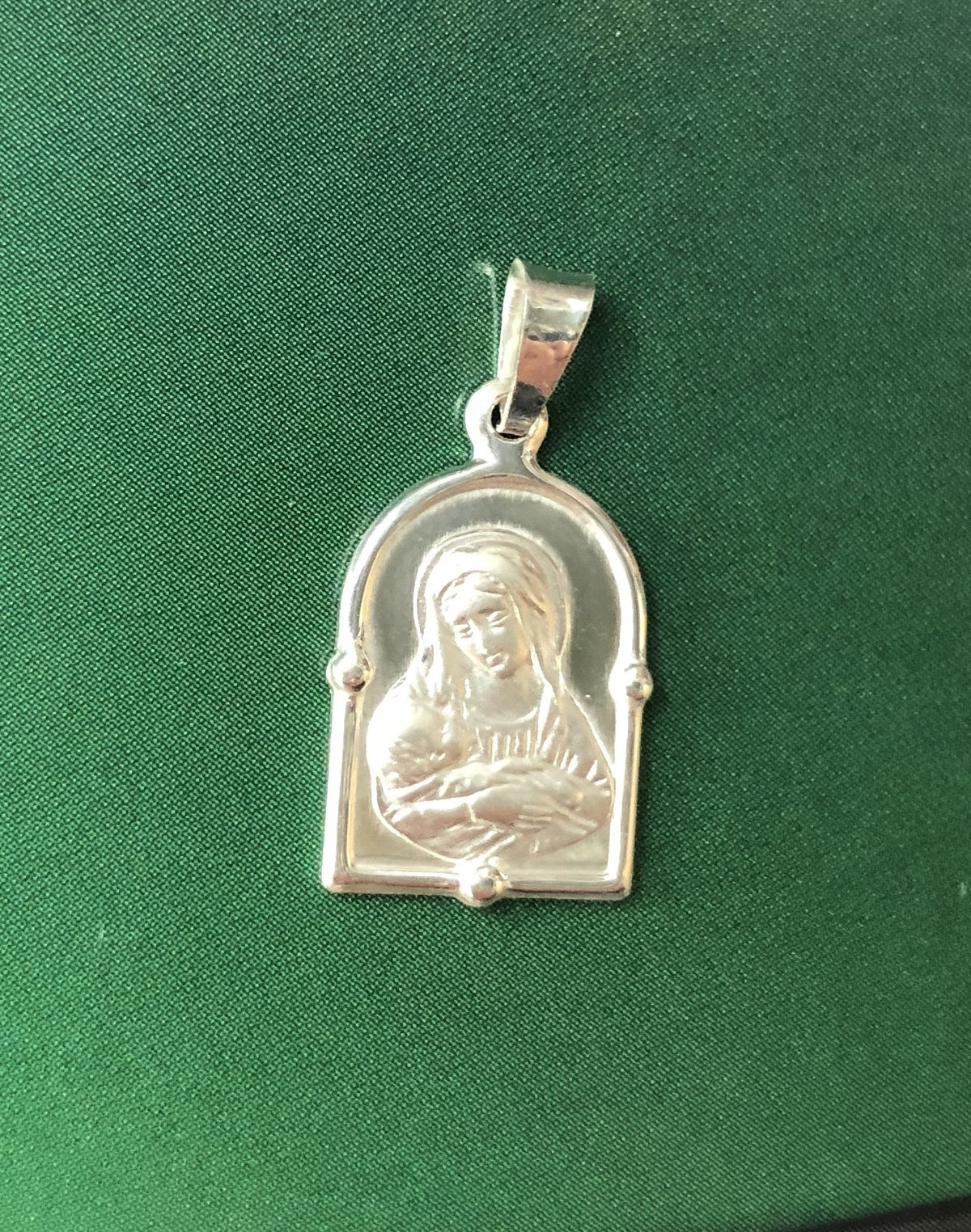 Maria med jesus barnet vedhæng 2
