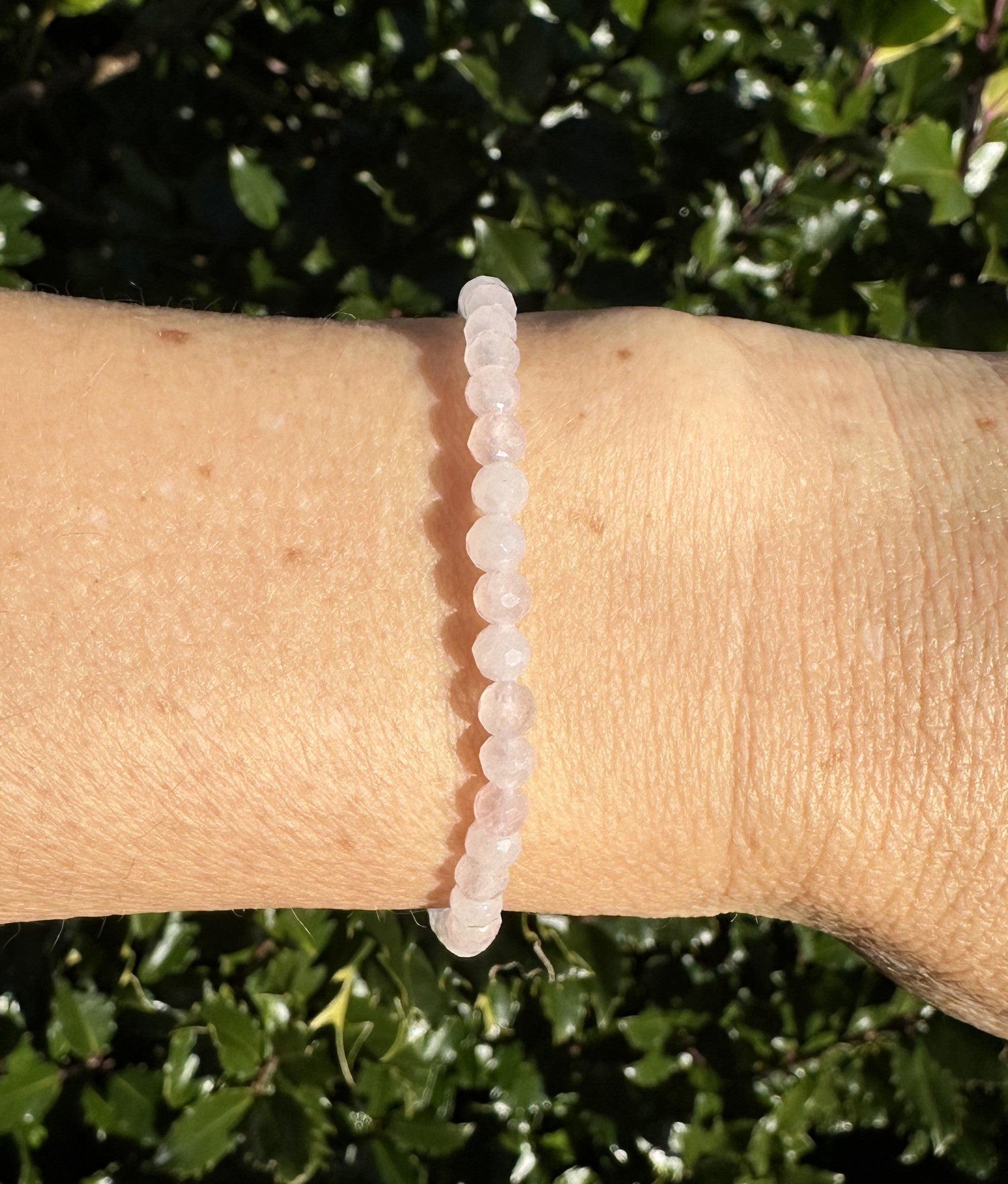 Rosakvarts armbånd facetslebet 4mm 1