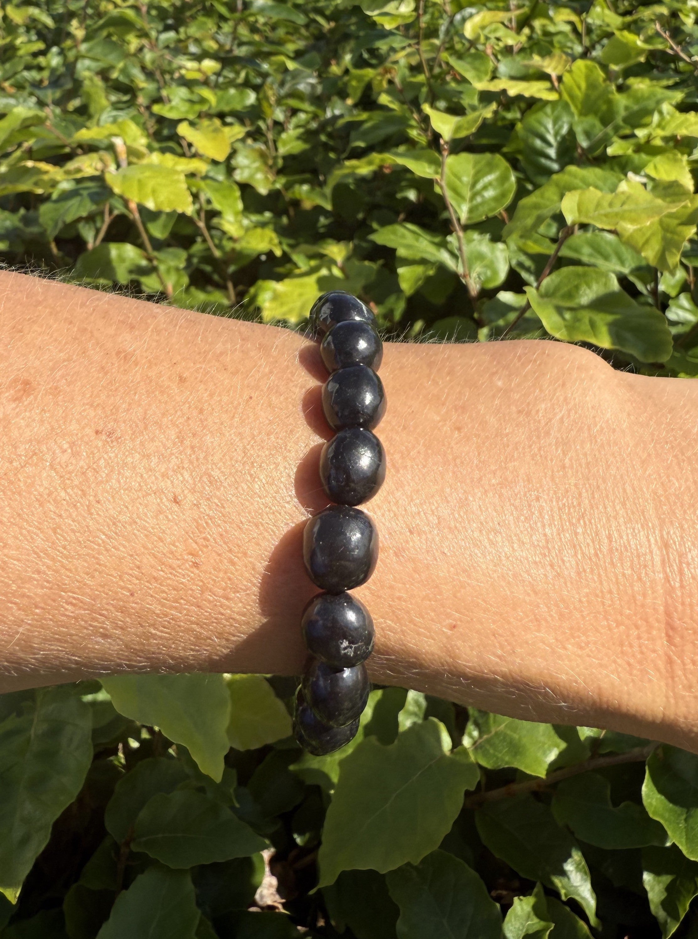 Shungite armbånd nuggets 1