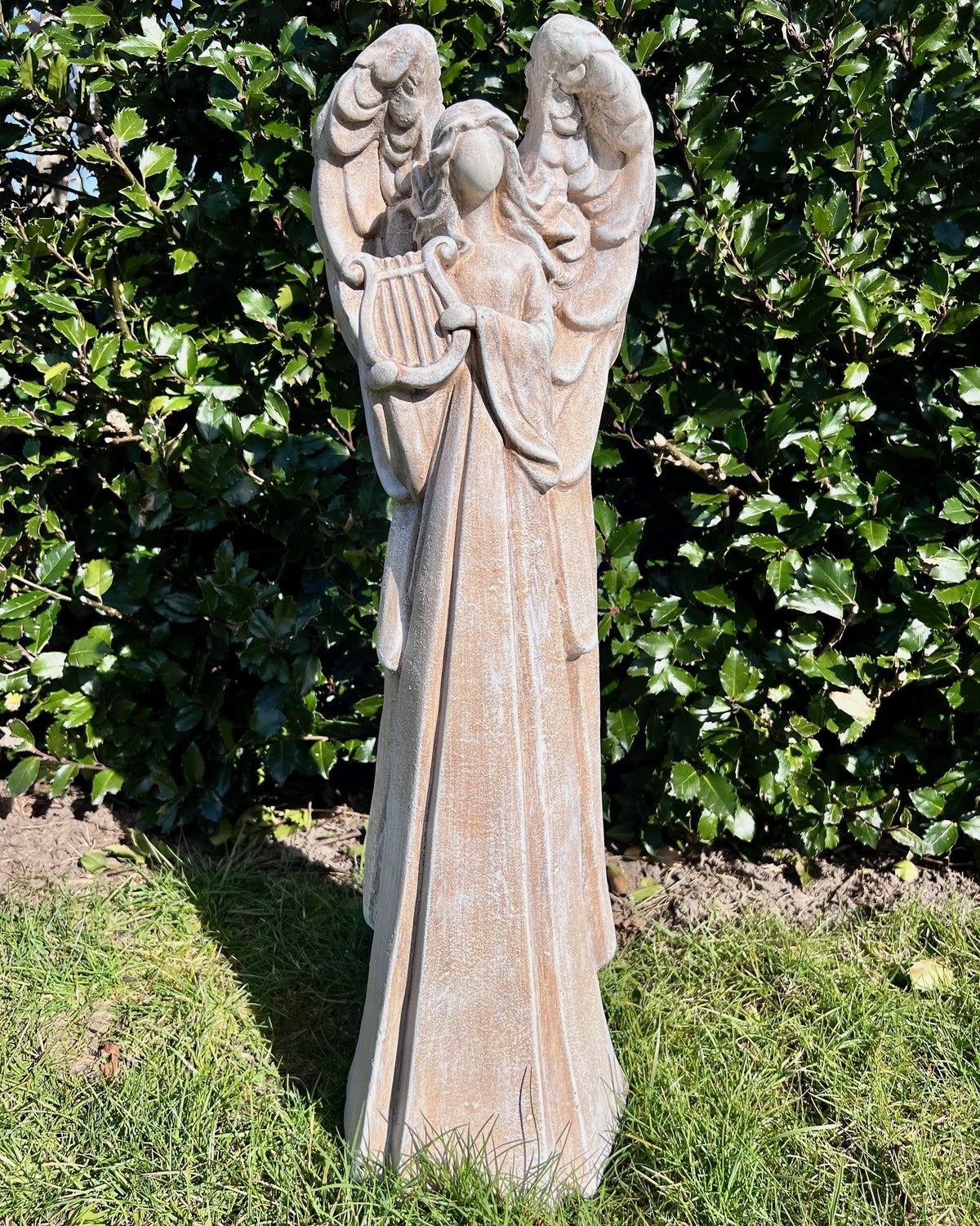 Spillende engel 1