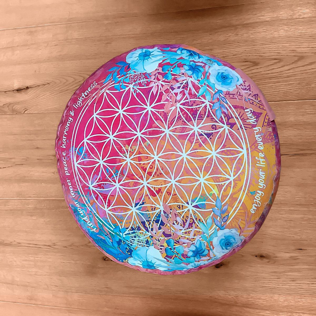 Spirit of OM pink meditationspude 2