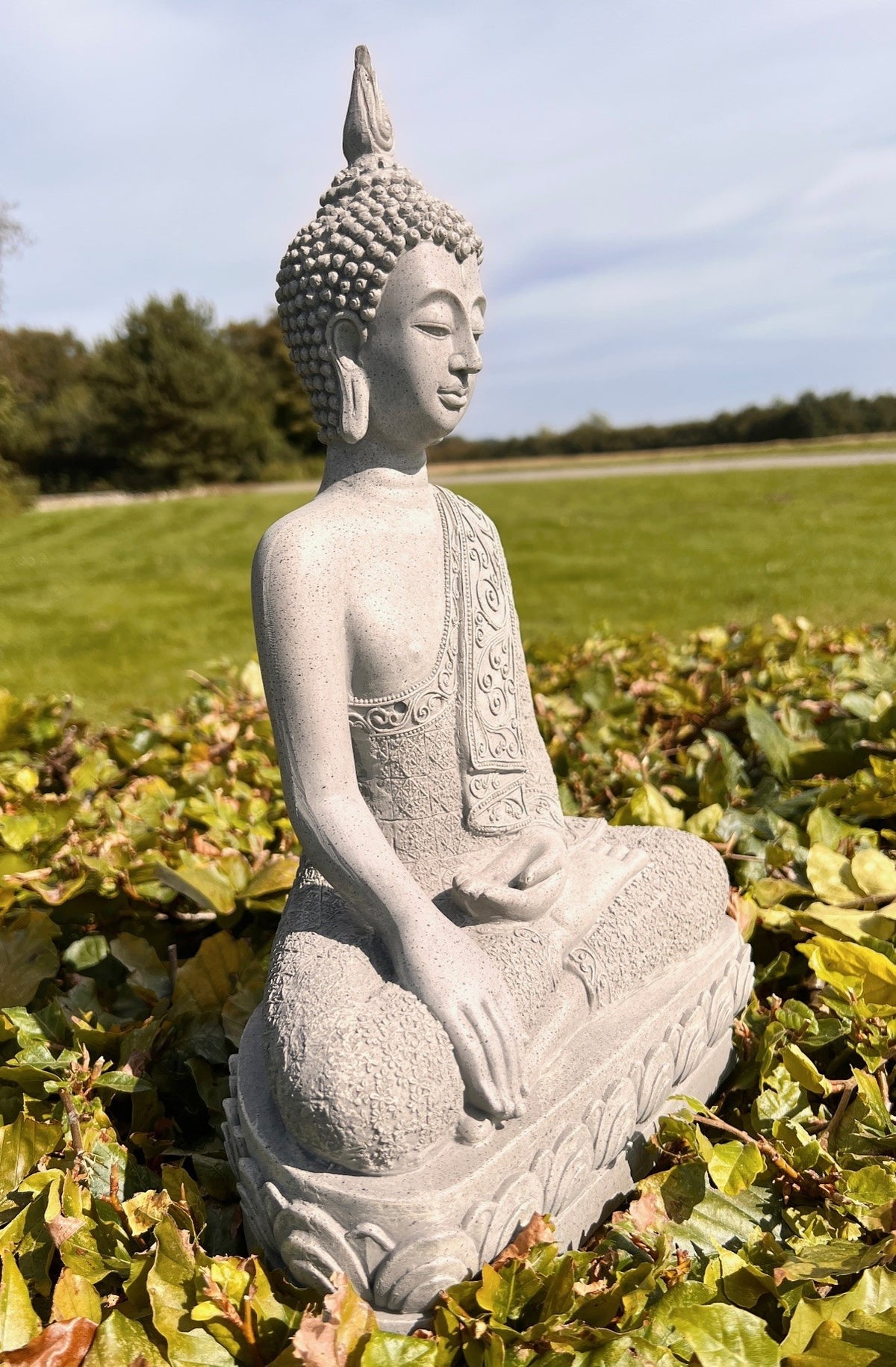 Thailandsk grå Buddha 2